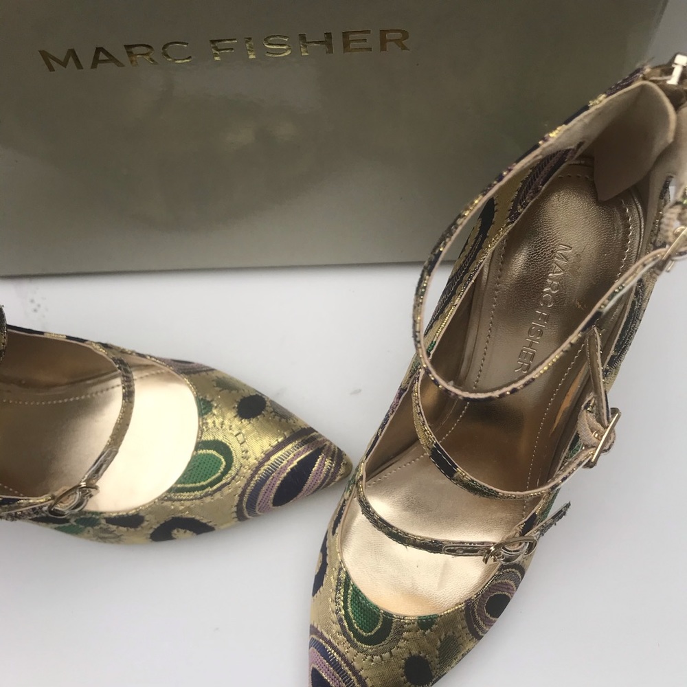 Marc Fisher Gold Brocade Heels NWOT - Picture 3 of 6